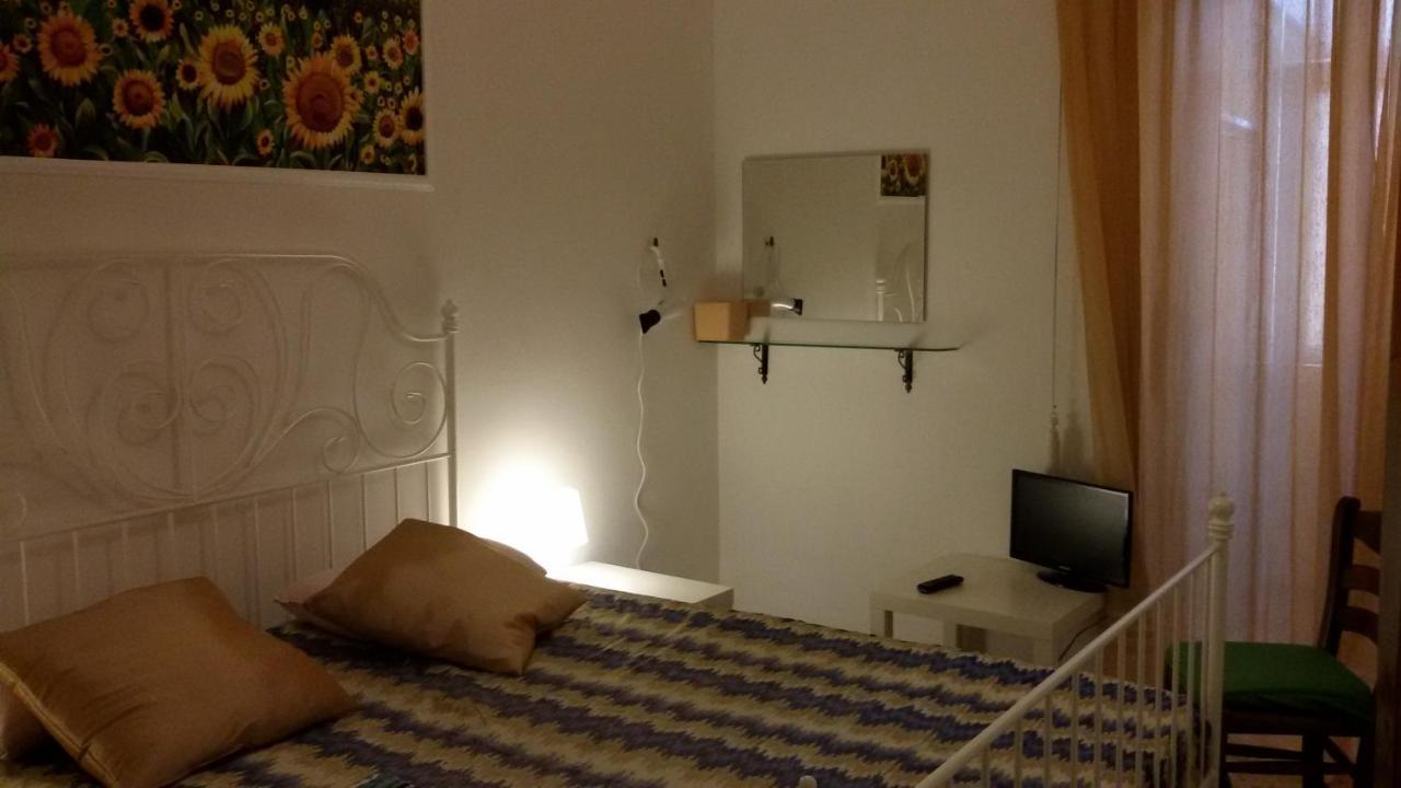 B&B Metropolitan Таранто Екстер'єр фото