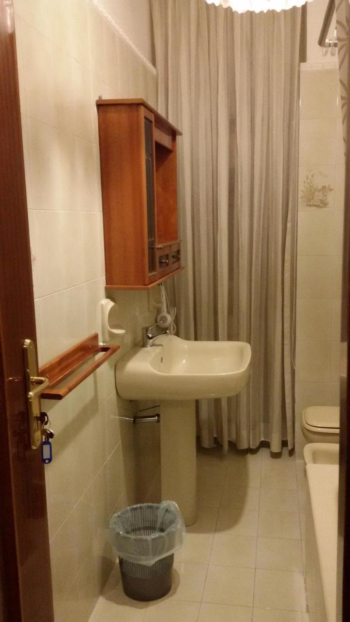 B&B Metropolitan Таранто Екстер'єр фото