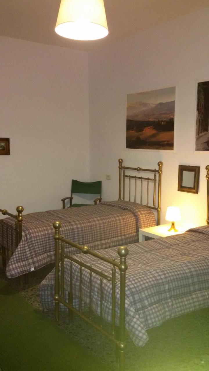 B&B Metropolitan Таранто Екстер'єр фото